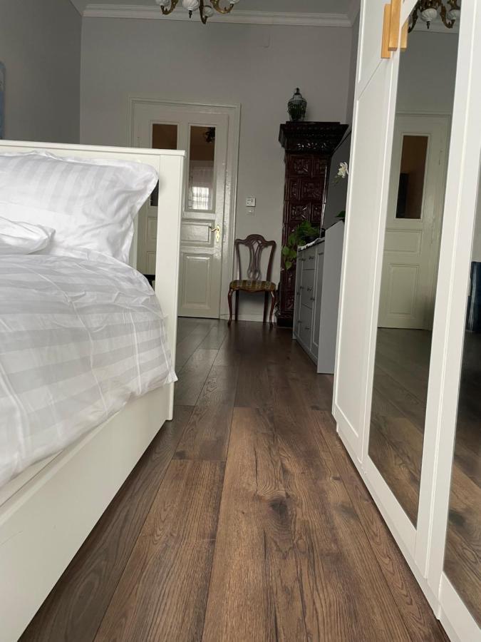 Charming And Cozy Apartment In Center Of Zagreb Luaran gambar